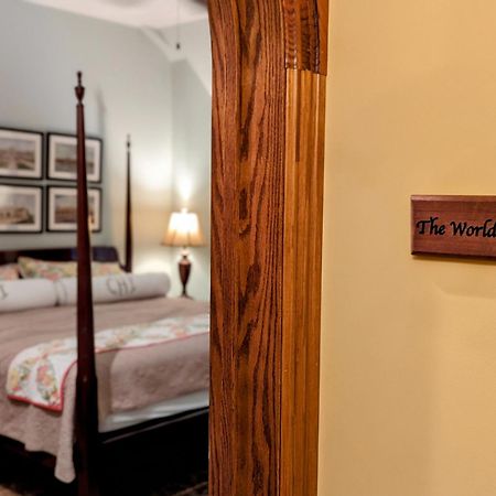 Gothic Heights Inn Clifton Heights エクステリア 写真