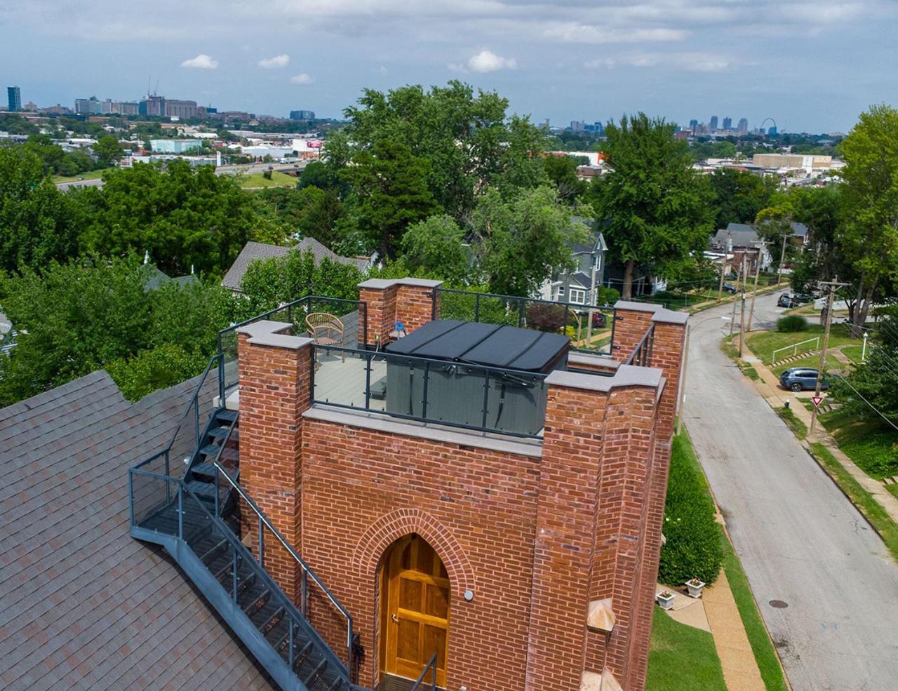 Gothic Heights Inn Clifton Heights エクステリア 写真